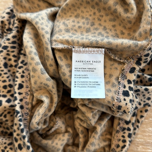 American Eagle Turtleneck - Picture 5 of 5